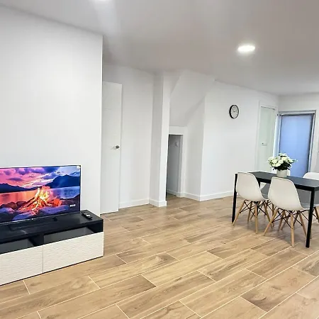 Duplex With Terrace Leisure Activities And Free Parking Apartment
