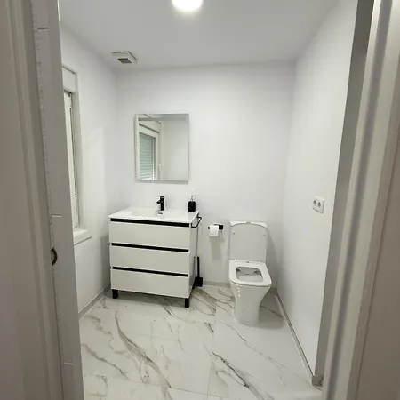 Apartamento Duplex With Terrace Leisure Activities And Free Parking *